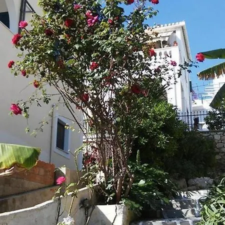 Ostrella, Vacations With Seaview Guest house Spetses Town