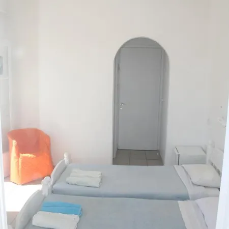 Ostrella, Vacations With Seaview Spetses Town